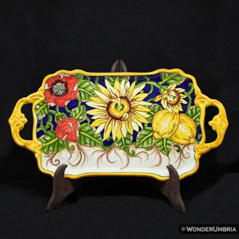 vassoio con manici in ceramica di Deruta